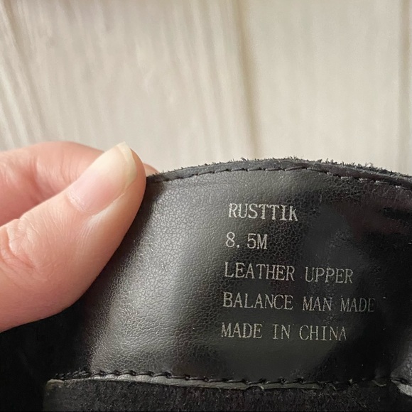 Steve Madden Black Studded Suede Rustik Boots with Chunky Block Heel Size 8.5M - Picture 14 of 16